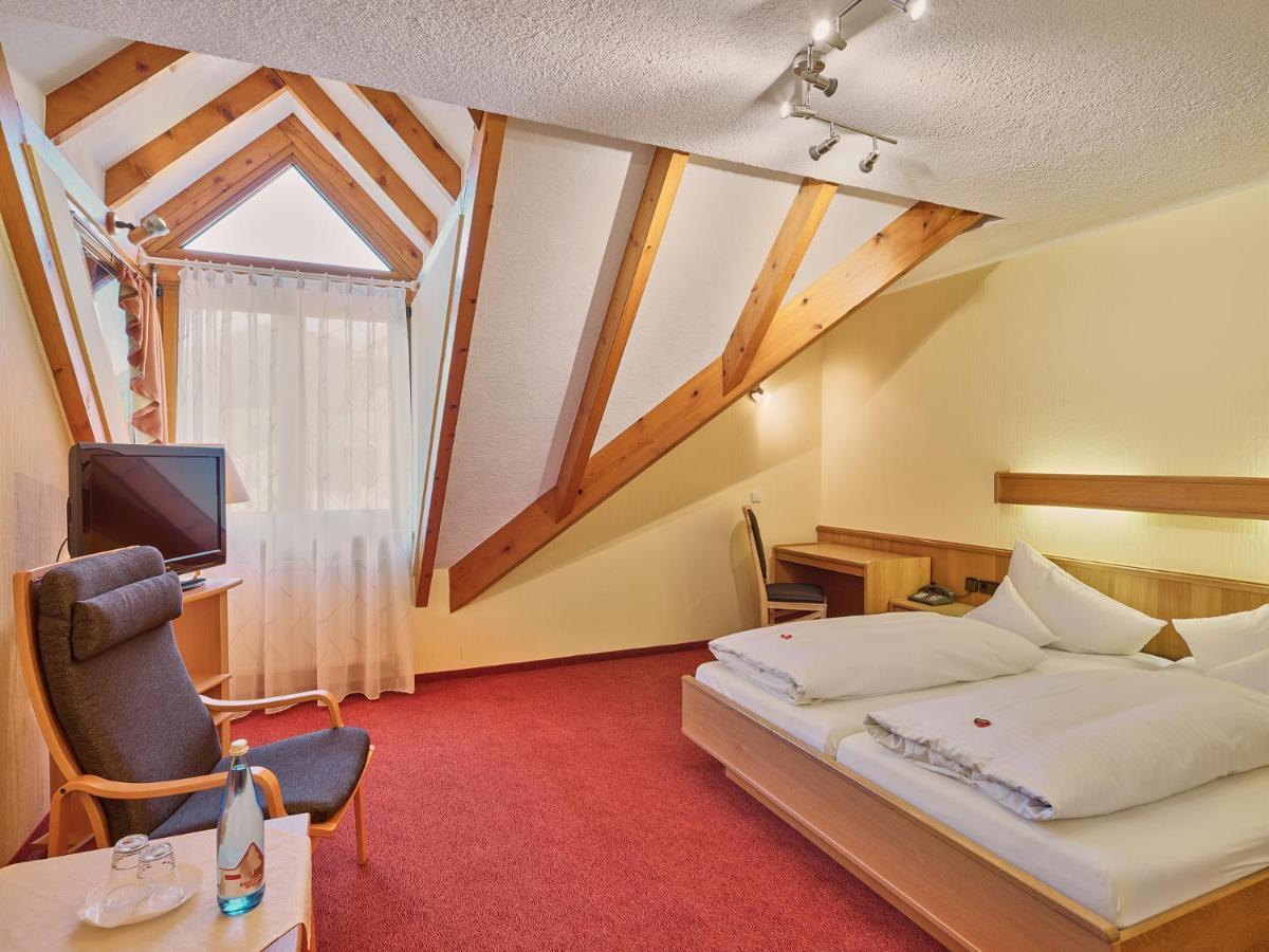 Hotel Garni Cafe Schacher Oberwolfach Exteriör bild